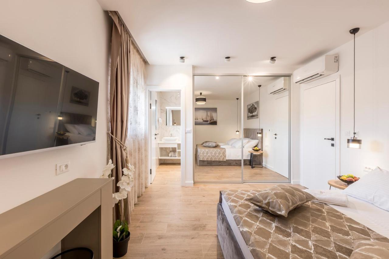 Luxury Villa Diana With Heated Pool And Jacuzzi Dograde Экстерьер фото