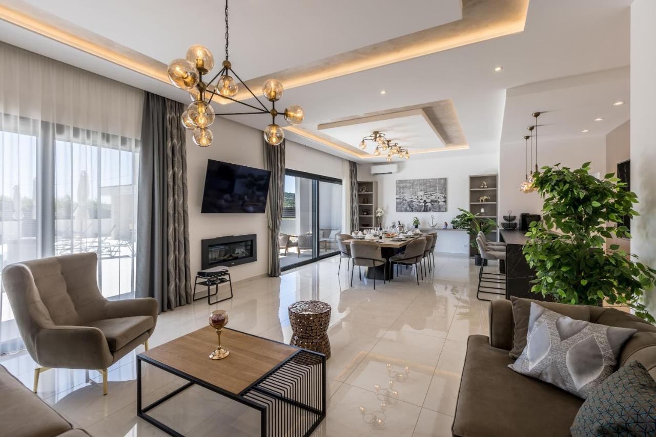 Luxury Villa Diana With Heated Pool And Jacuzzi Dograde Экстерьер фото