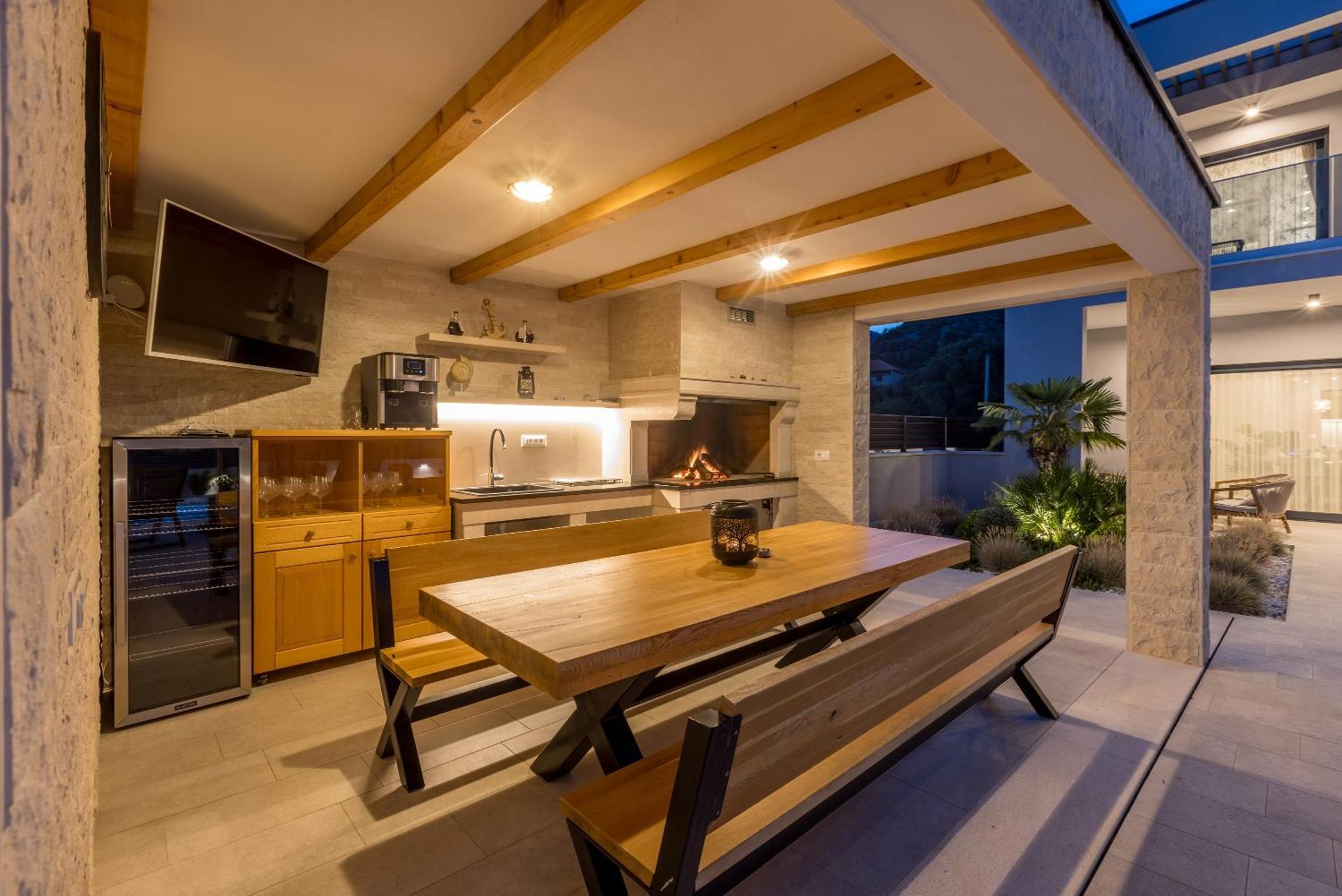 Luxury Villa Diana With Heated Pool And Jacuzzi Dograde Экстерьер фото